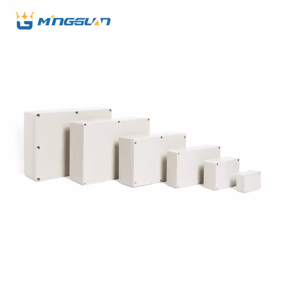 Molde de inyección de plástico personalizado Caja de caja de rastreador GPS para caja de componentes electrónicos Servicio de molde de teja de hormigón