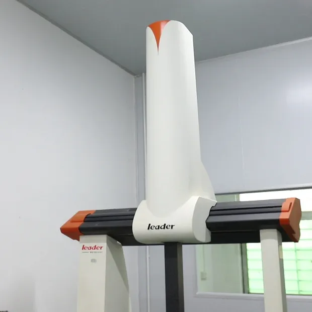 Dongguan Yixun con más de 20 años de experiencia en moldes OEM Molde de escoba de plástico Molde de inyección de escoba